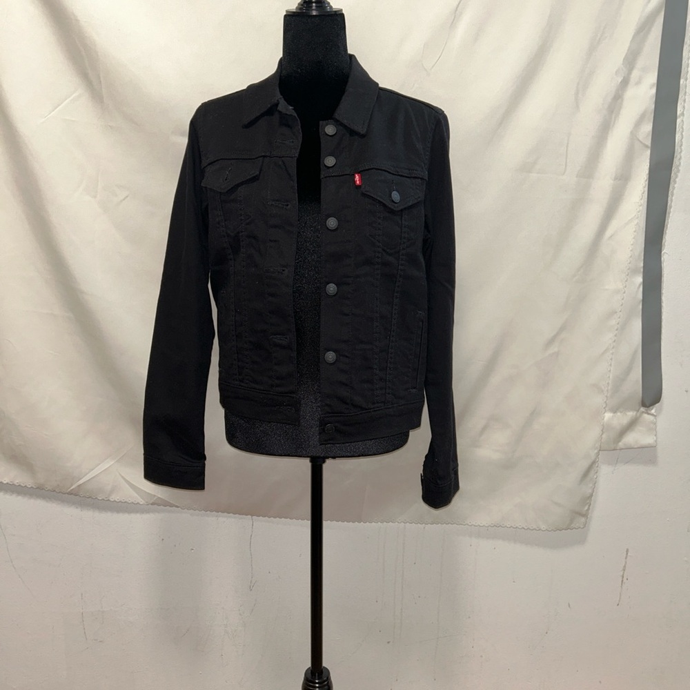 Levi’s Women’s Original Trucker Jacket -Black